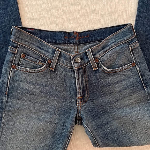 Jeans like new - Picture 3 of 5